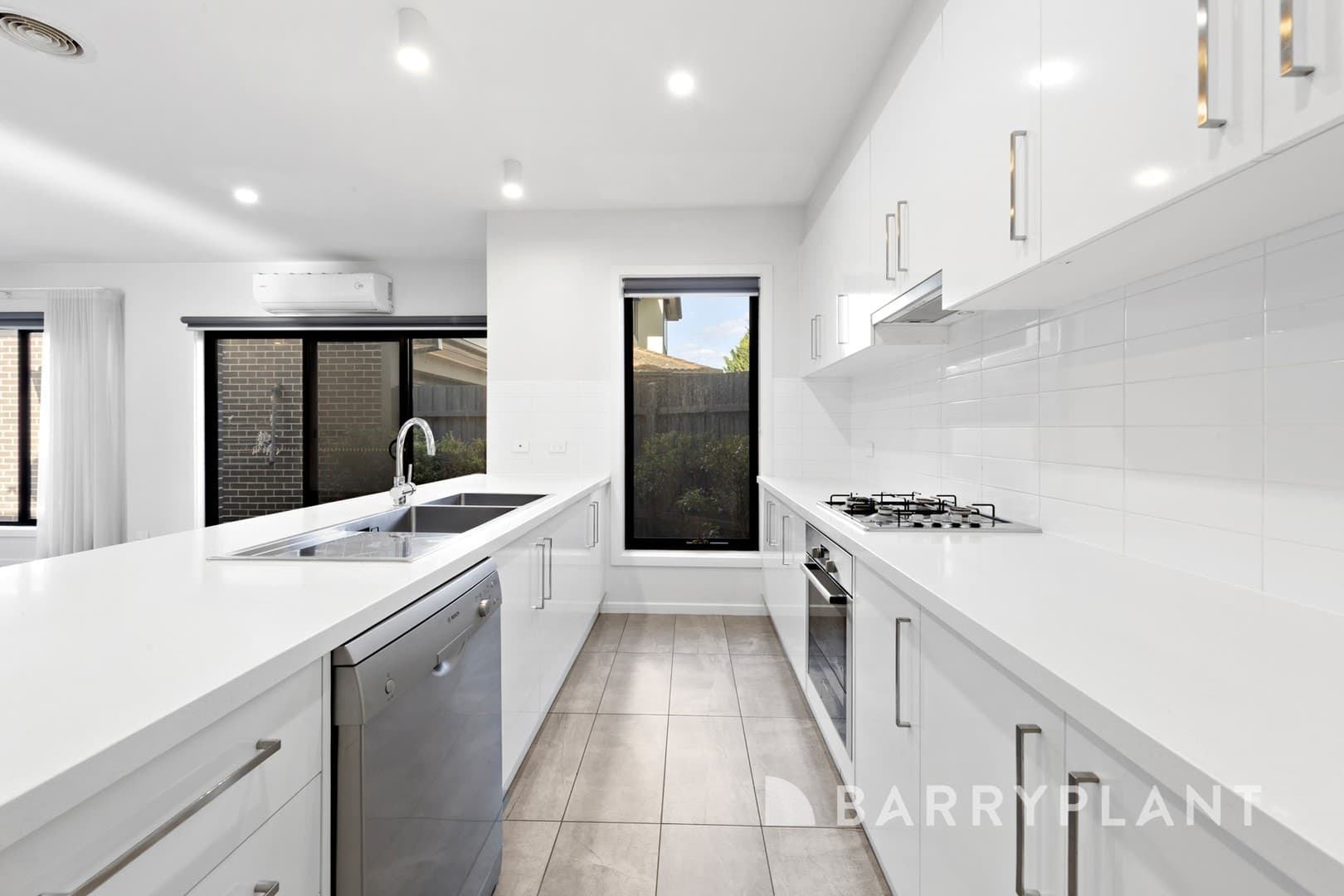 1/5 Oncidium Gardens, Keilor Downs, VIC 3038, Keilor Downs - Thumbnail 6