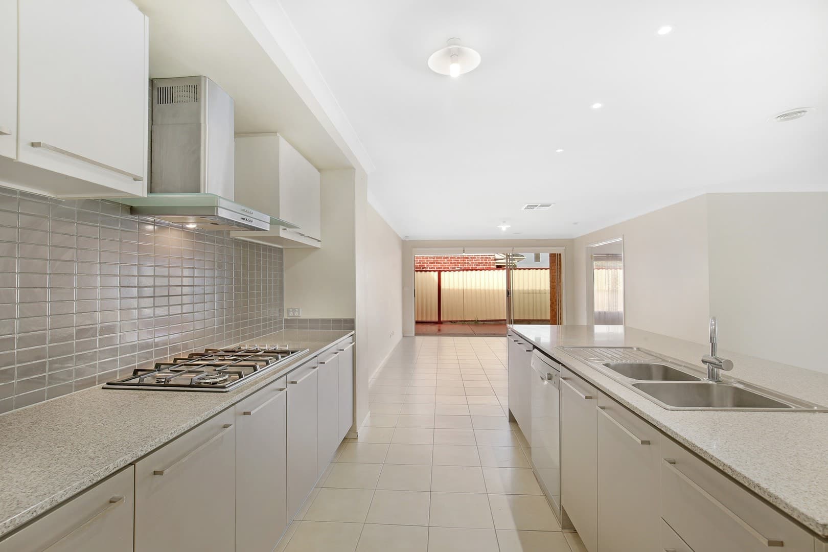 6 Boylan Walk, Bundoora, VIC 3083, Bundoora - Thumbnail 6