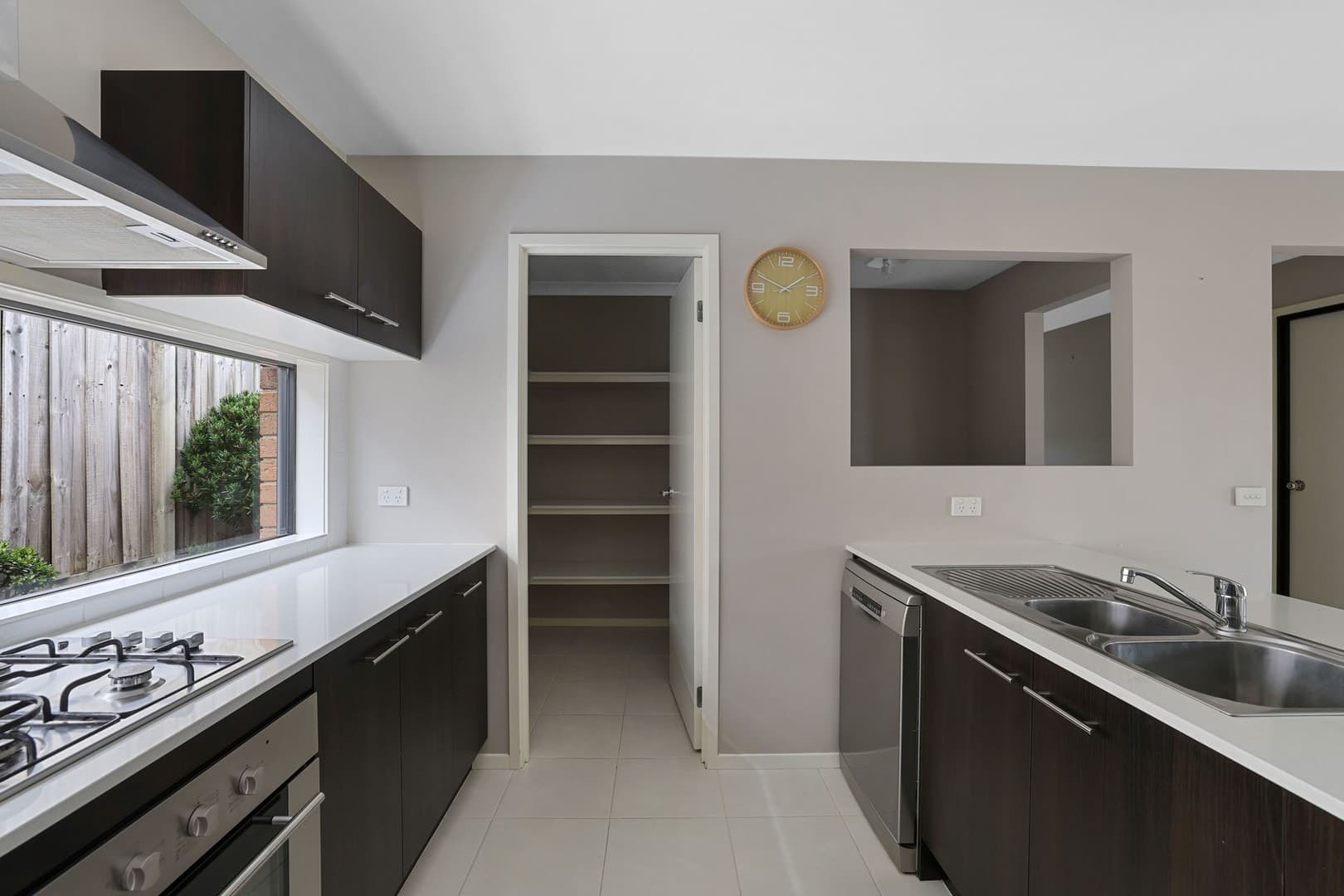 7 Golden Avenue, Warragul, VIC 3820, Warragul - Thumbnail 5