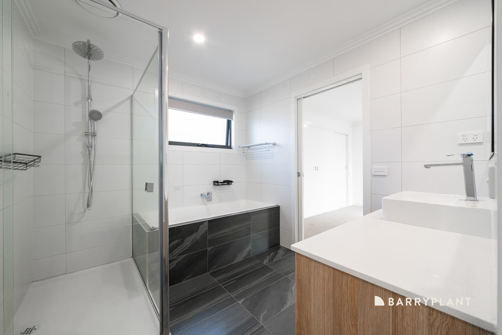 2/613 Pascoe Vale Road, Oak Park, VIC 3046, Oak Park - Thumbnail 4