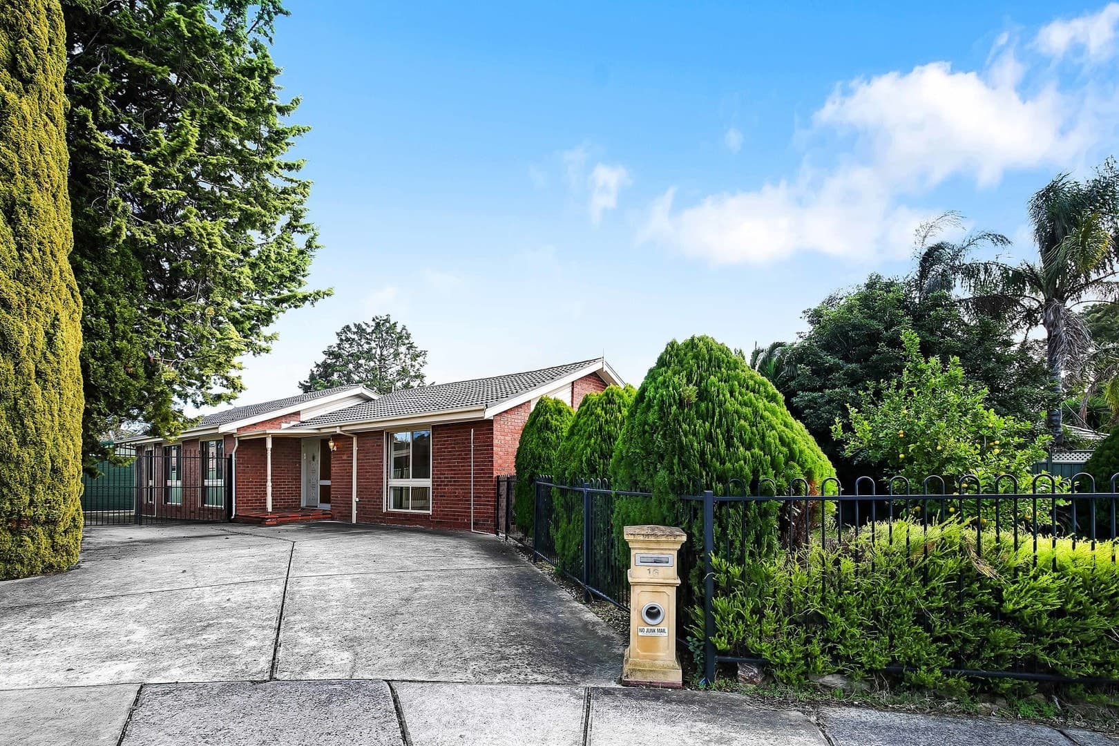 16 Chisholm Court, Mill Park, VIC 3082, Mill Park - Image 1