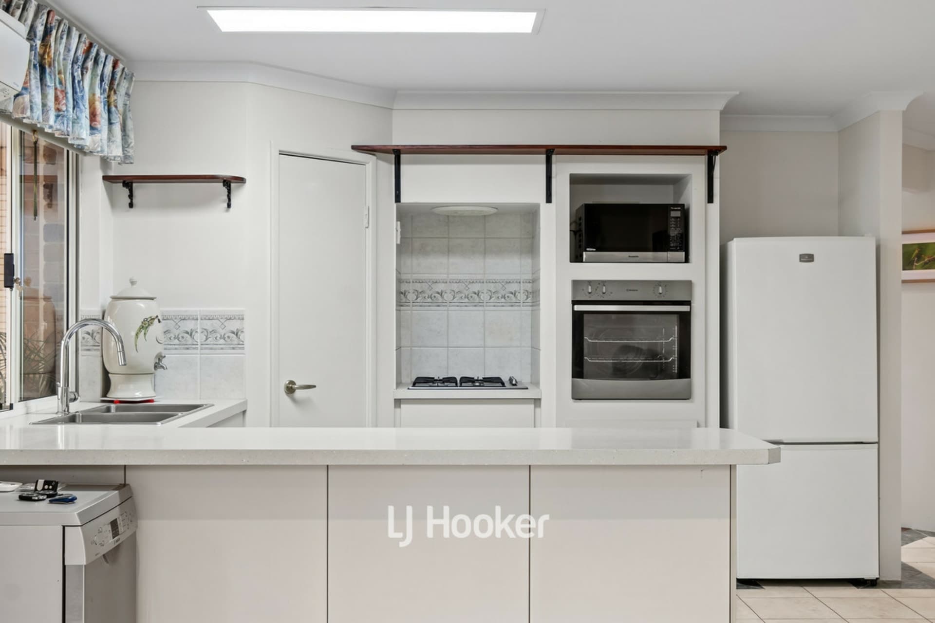 24A Butcherbird Court, Eaton, Eaton - Thumbnail 3