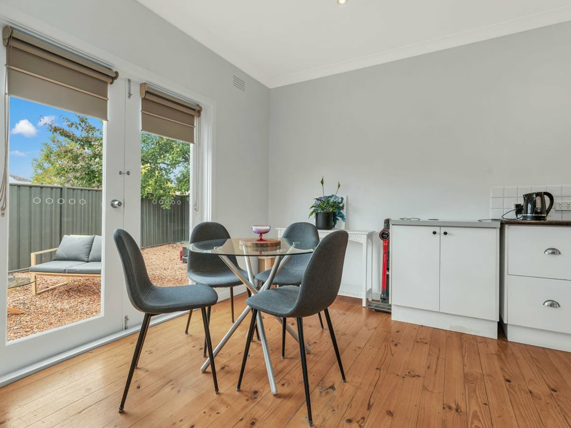 8 Pine Street Echuca VIC, Echuca - Thumbnail 3
