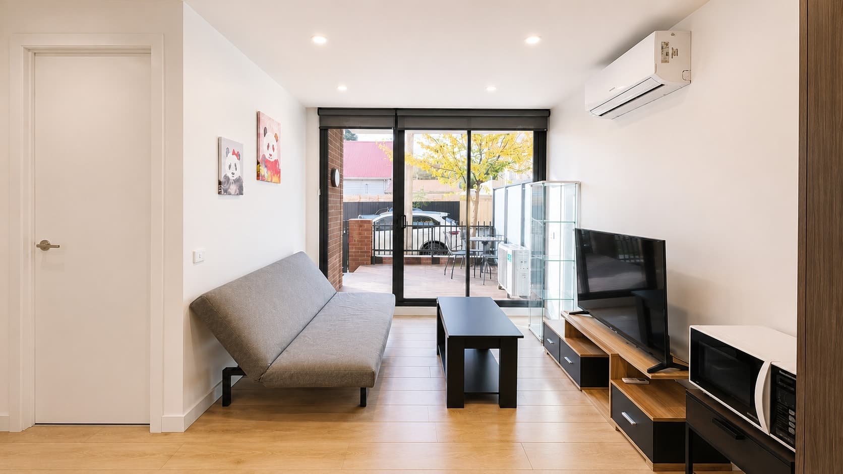 2/2 John Street, Malvern East - Image 1