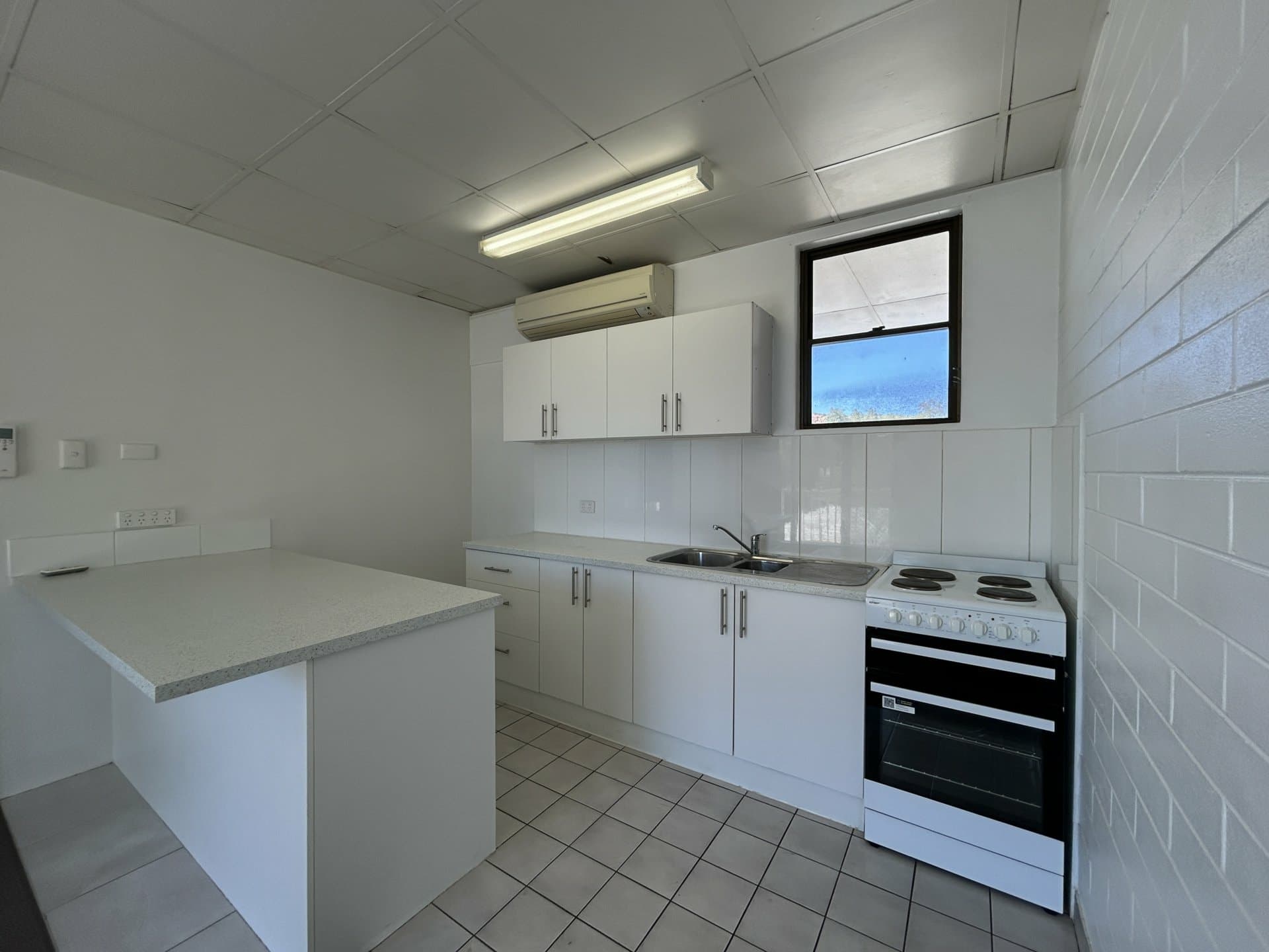 2/14 Bradshaw Drive, Gillen, Gillen - Thumbnail 2