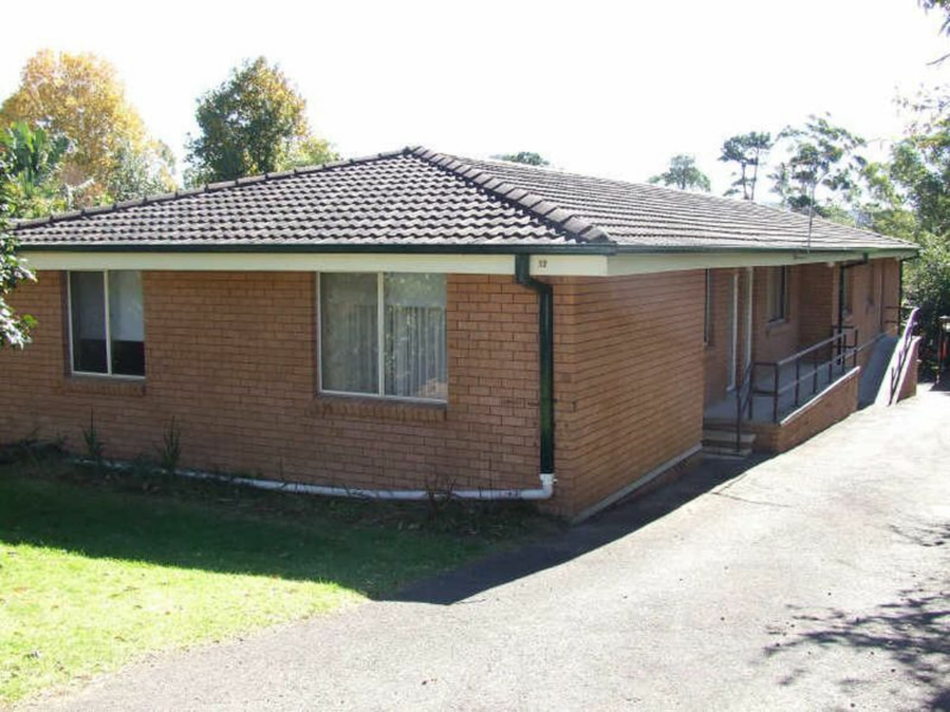 2/12 Sinclair Street, Gosford, Gosford - Image 1