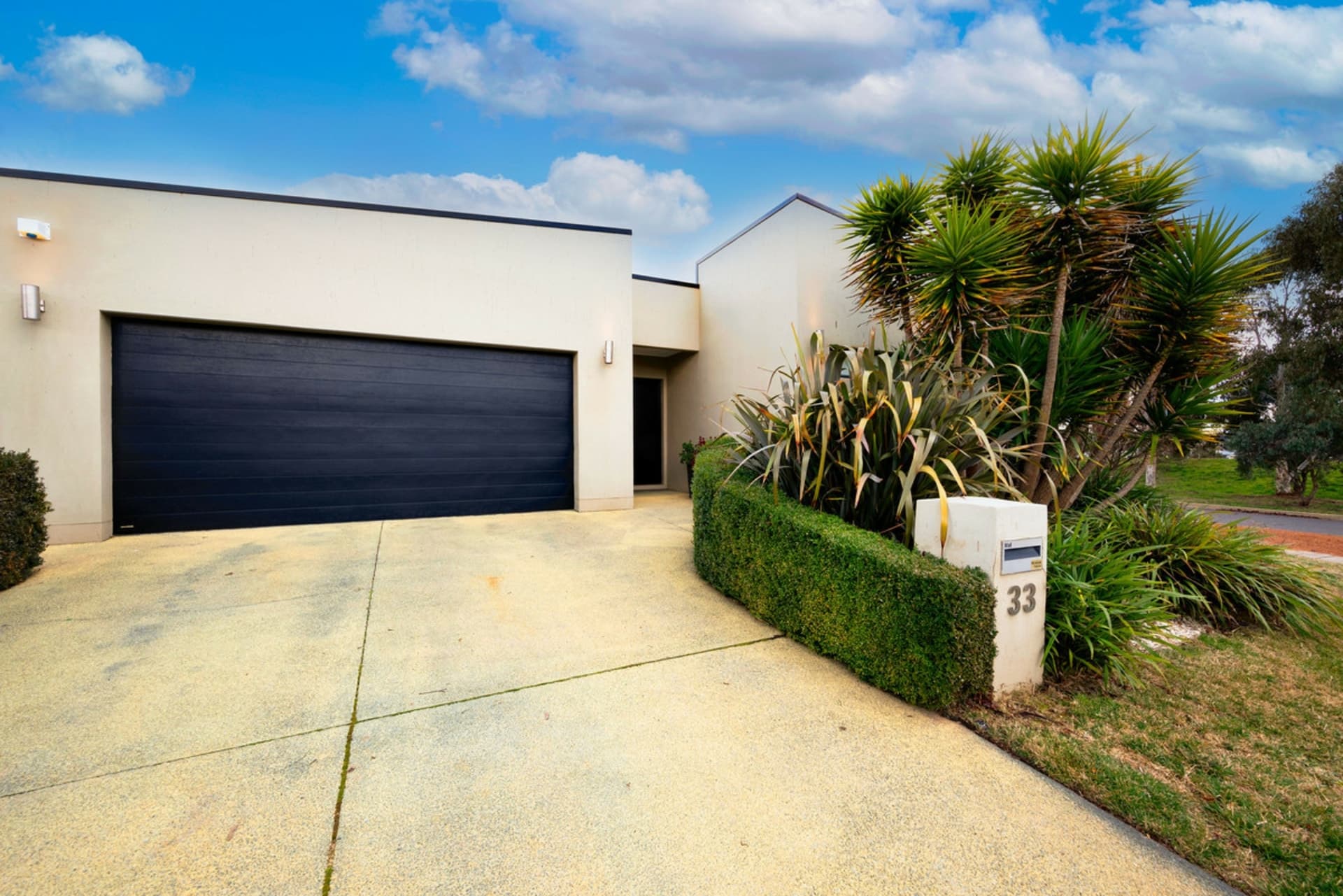33 Penfold Street, Gungahlin, Gungahlin - Image 1