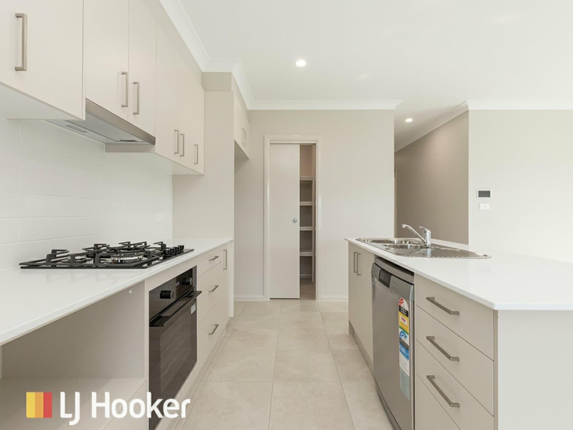 1/31 Garden Street, Kootingal, Kootingal - Thumbnail 2