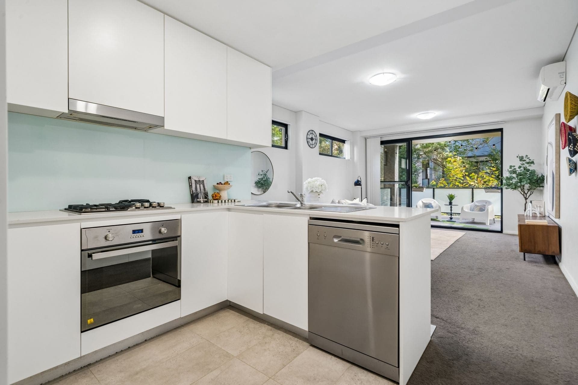 10/453-455 Pacific Highway, Hornsby, Hornsby - Thumbnail 8