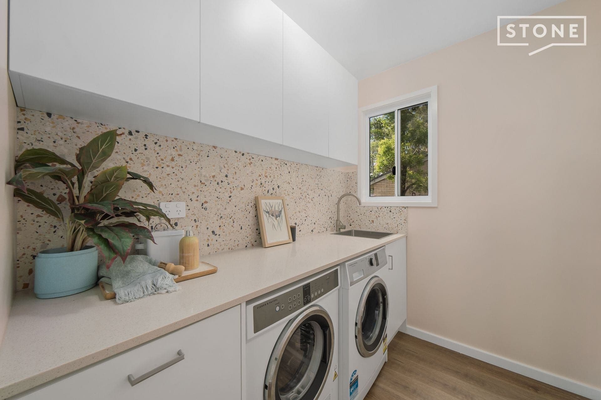 37 Tirabeenba Drive, Bolton Point, Bolton Point - Thumbnail 7