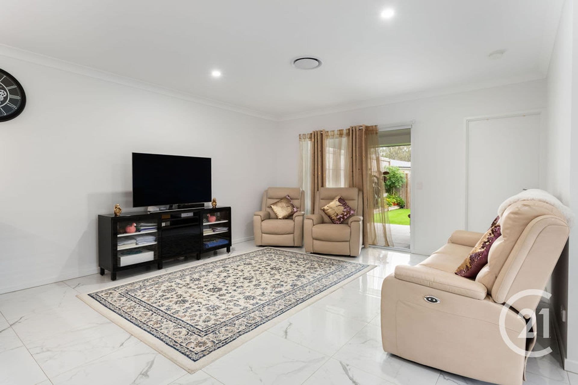 32 Palmview Street, Ripley, QLD, 4306, Ripley - Thumbnail 2
