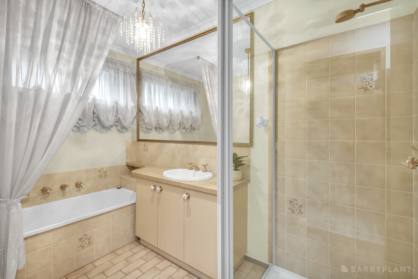 14 Falkiner Crescent, Dandenong, VIC 3175, Dandenong - Thumbnail 8