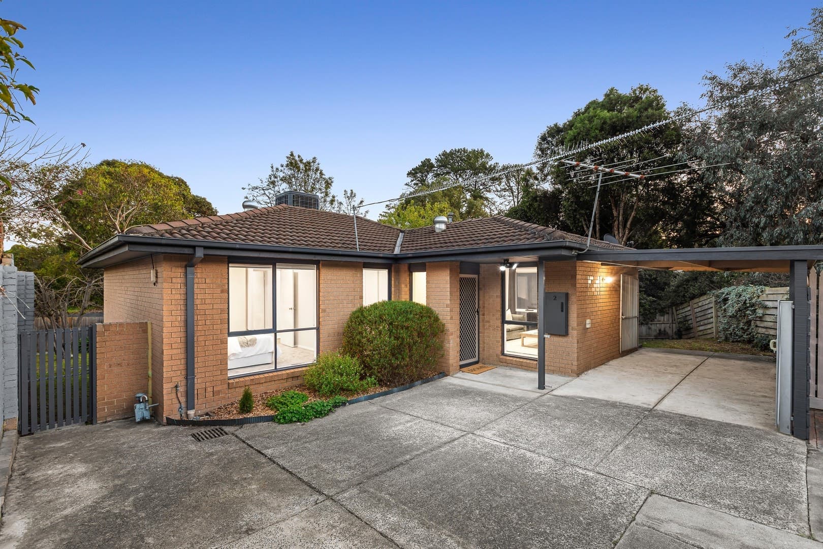 2/100 St Helena RoadBriar Hill, vic 3088, Briar Hill - Image 1