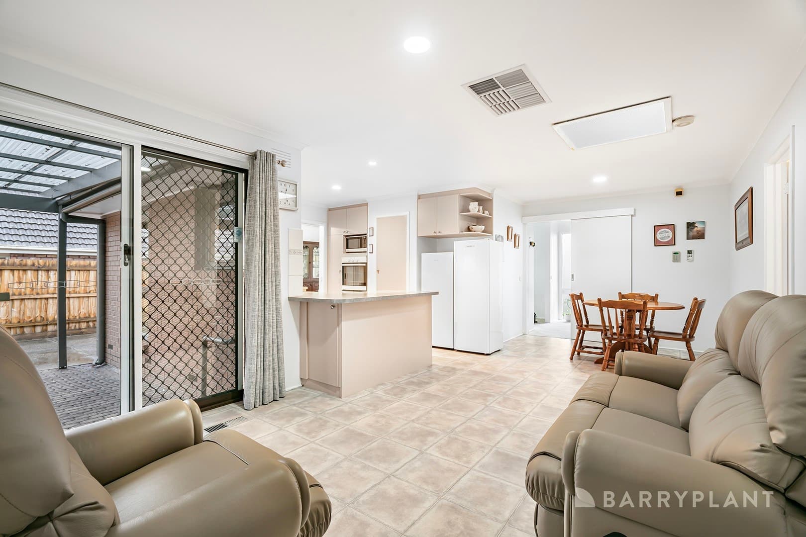 95 Allambanan Drive, Bayswater North, VIC 3153, Bayswater North - Thumbnail 5