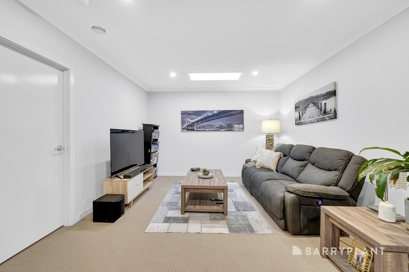 14 Crombie Lane, Point Cook, VIC 3030, Point Cook - Thumbnail 4