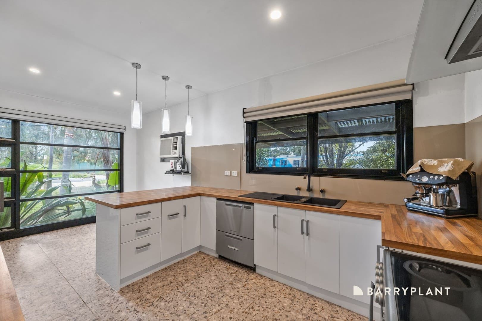 10 Station Road, Mernda, VIC 3754, Mernda - Thumbnail 5