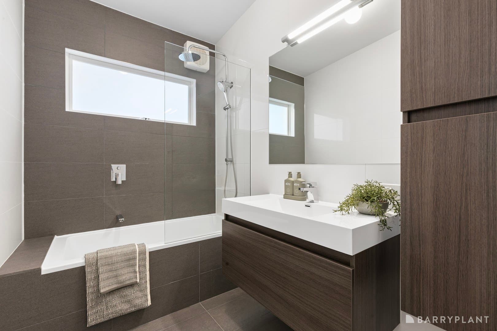 24 Ross Crescent, Heathmont, VIC 3135, Heathmont - Thumbnail 6