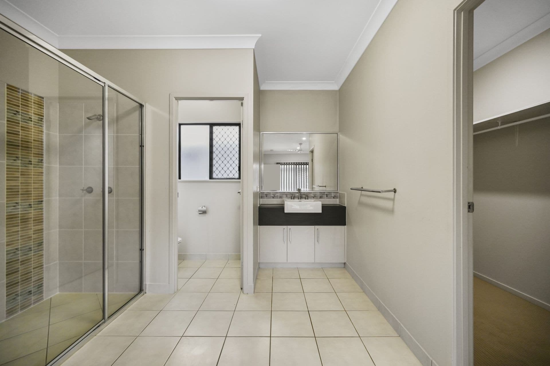 4 Barra Court, Mount Louisa, QLD, 4814, Mount Louisa - Thumbnail 5
