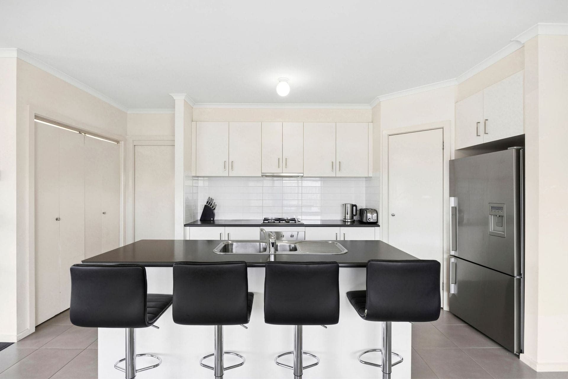 10/31-33 Cranbourne Drive, Corio - Thumbnail 5