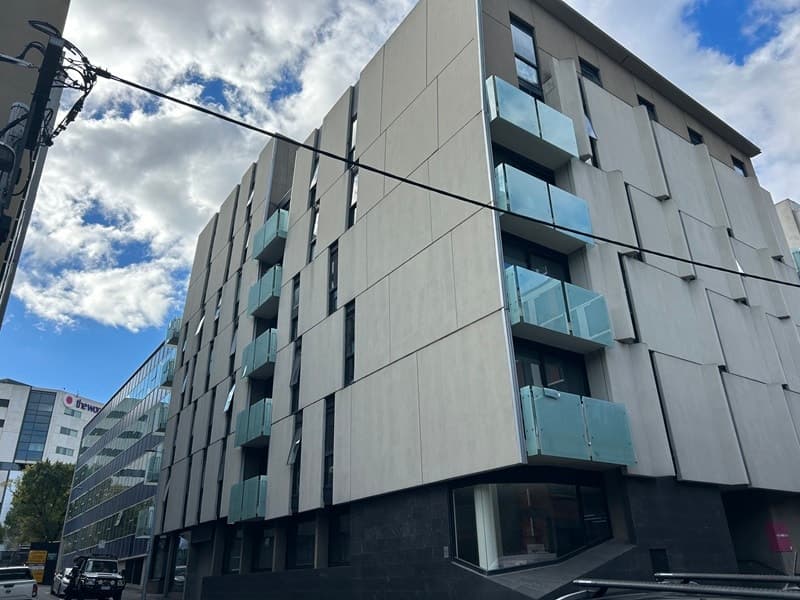 507/6 High St, North Melbourne - Image 1