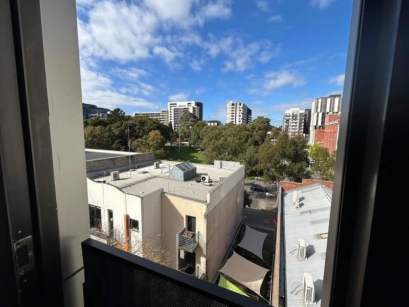 502/24 Barkly Pl, Carlton - Thumbnail 2