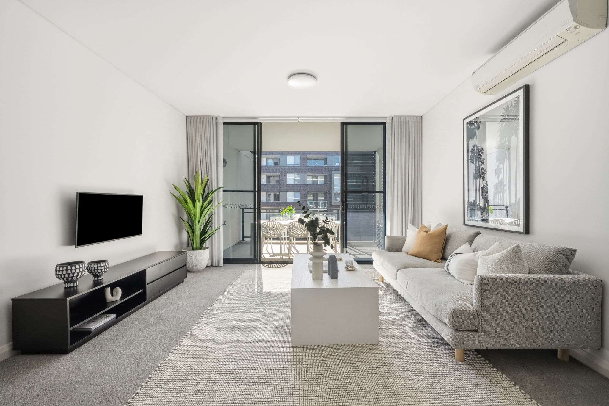 517/8 Baywater Drive, Wentworth Point, Wentworth Point - Thumbnail 2