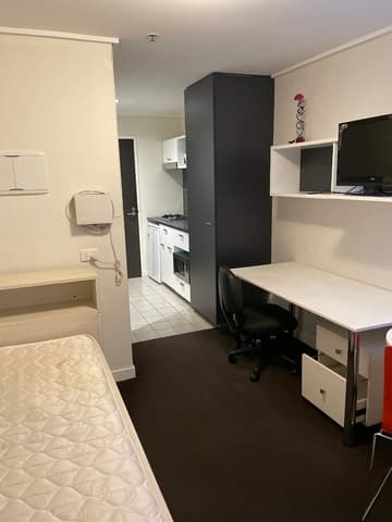 Unit 109/127-133 Leicester St, Carlton - Thumbnail 2