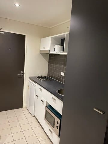Unit 109/127-133 Leicester St, Carlton - Thumbnail 3