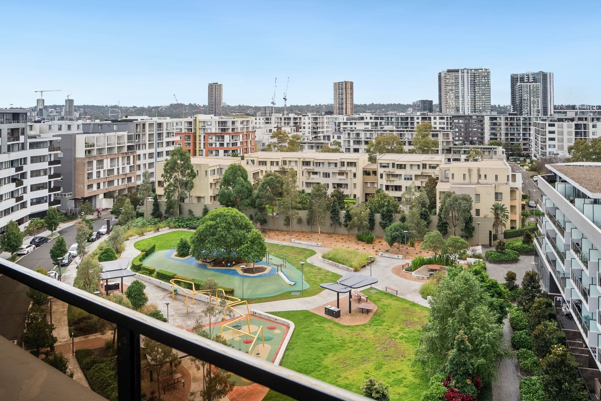 15081/17 Amalfi Drive, Wentworth Point, Wentworth Point - Thumbnail 2