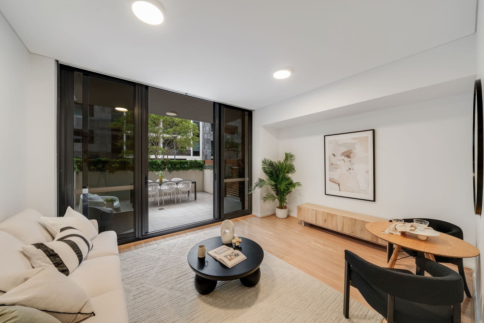 201/1 Park Street North, Wentworth Point, Wentworth Point - Thumbnail 3