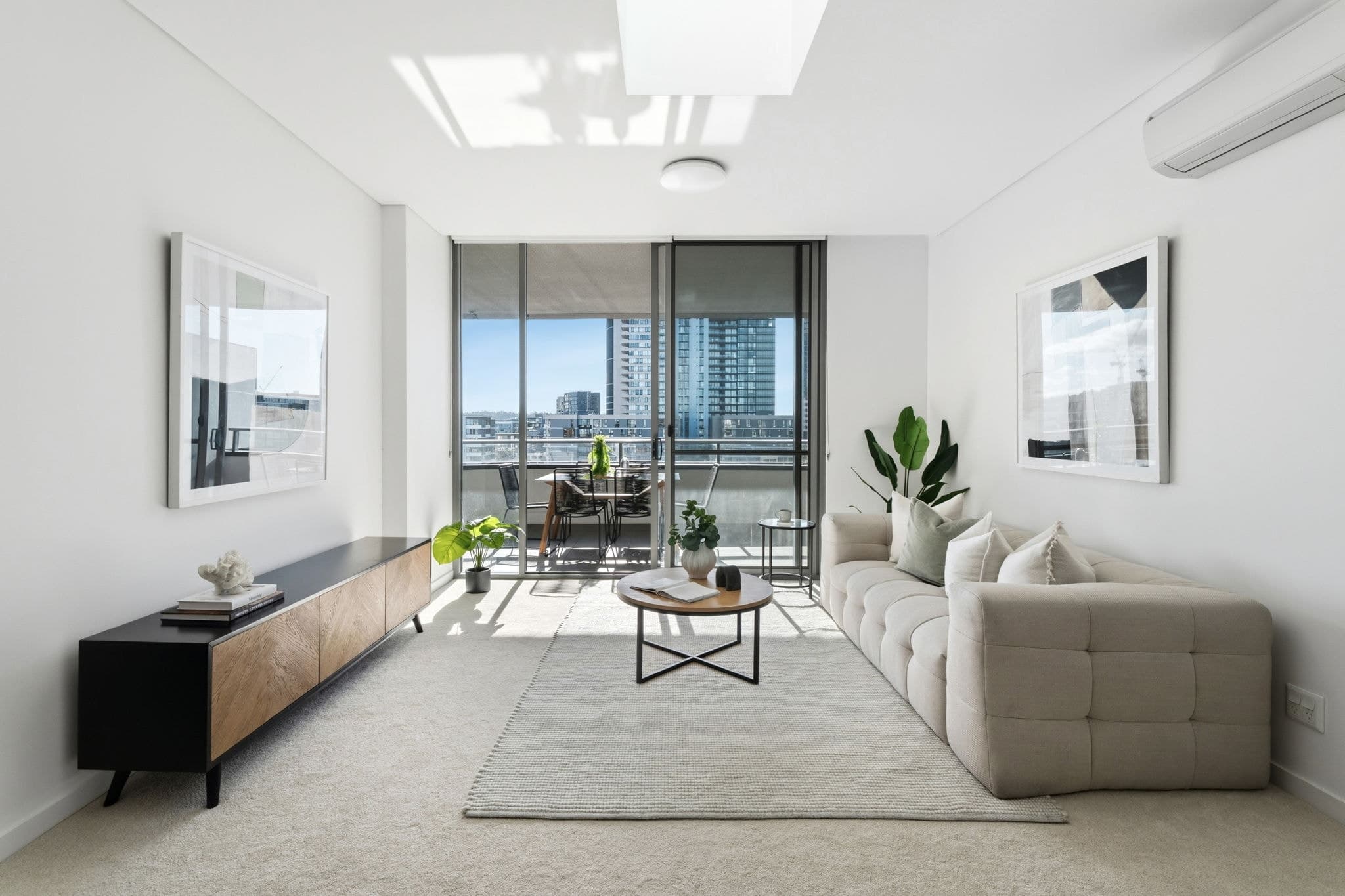 806/12 Nuvolari Place, Wentworth Point, Wentworth Point - Thumbnail 2