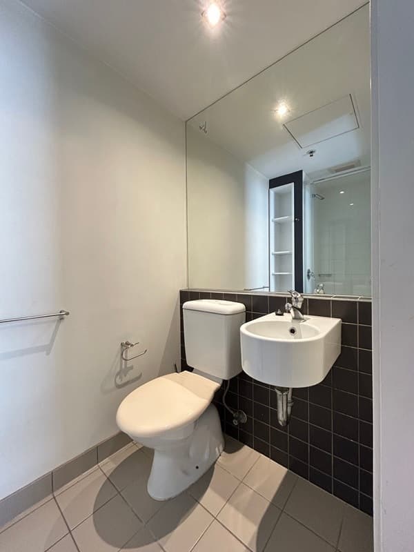 Unit 112/127-133 Leicester St, Carlton - Thumbnail 6