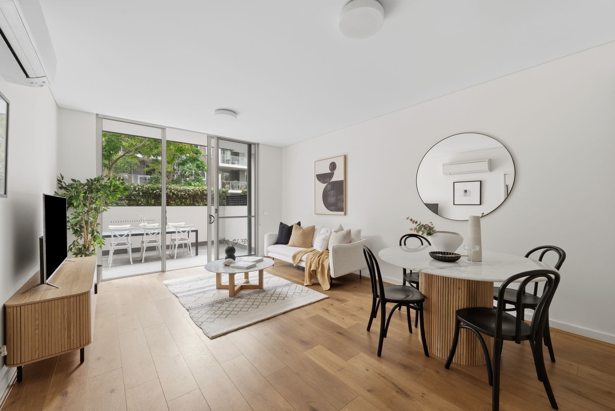 221/5 Verona Drive, Wentworth Point, Wentworth Point - Thumbnail 2