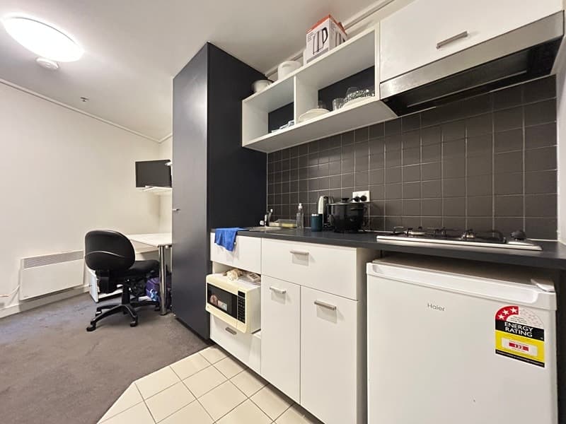 Unit 108/127-133 Leicester St, Carlton - Thumbnail 2