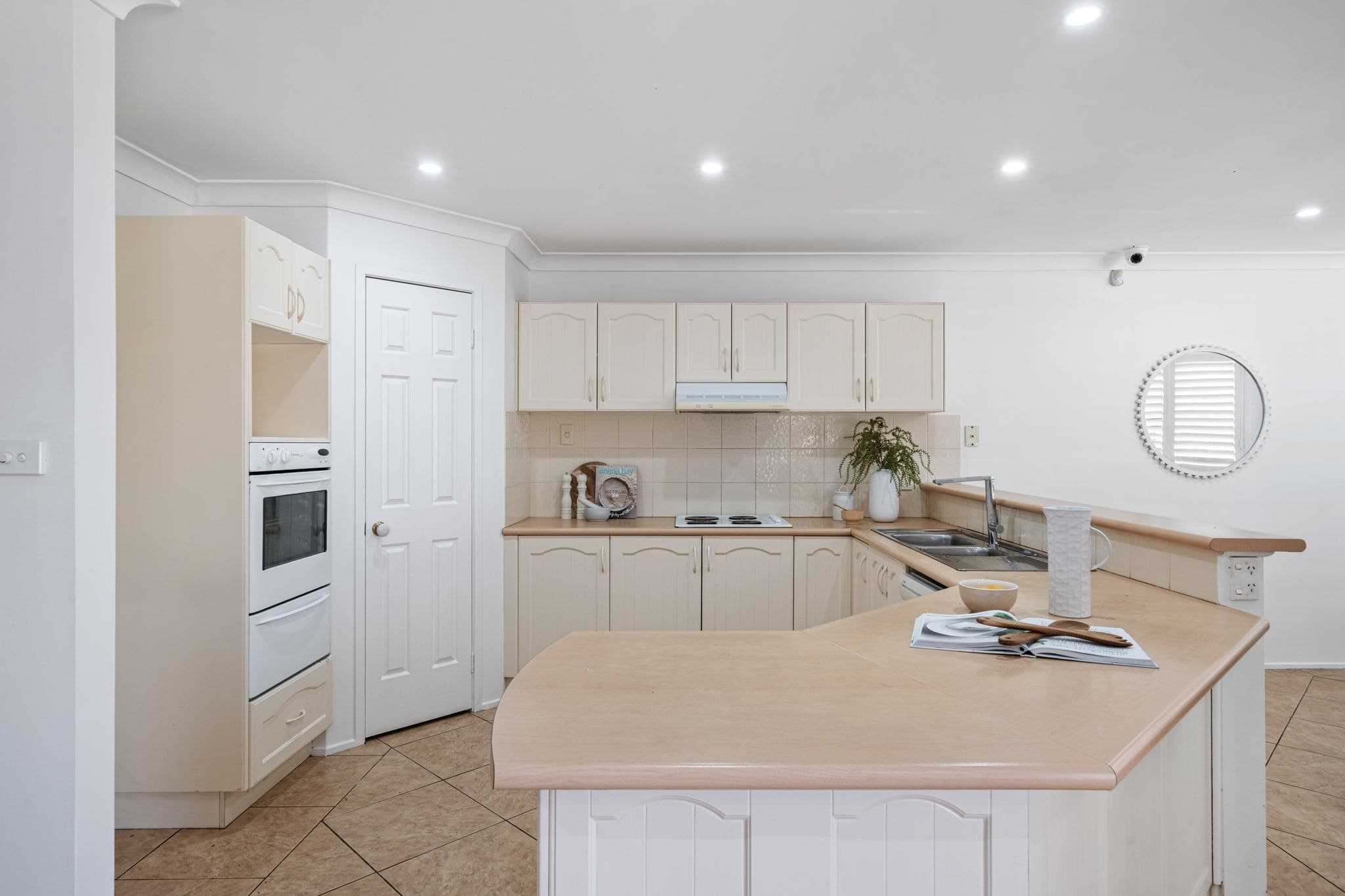 72 Muccillo Street, Quakers Hill, Quakers Hill - Thumbnail 3
