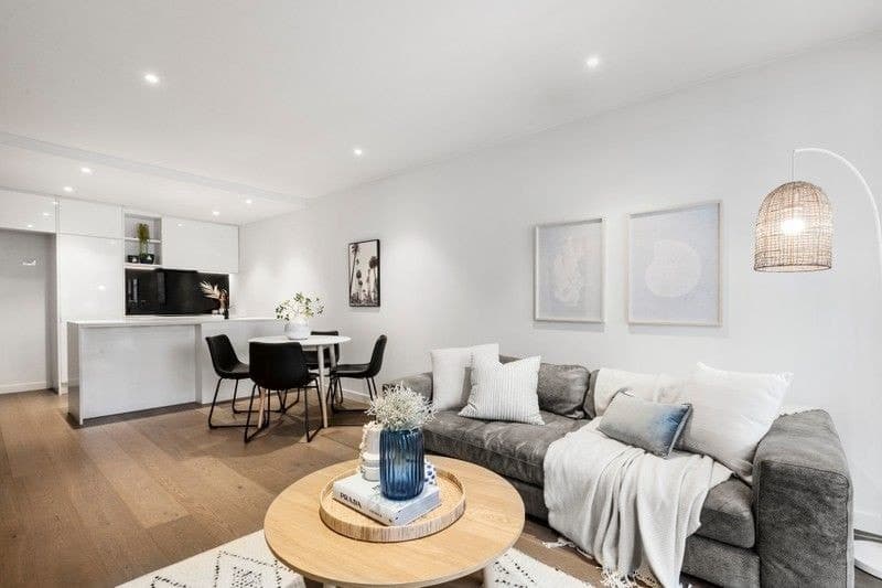 Unit 304/22 Barkly St, Brunswick East - Image 1