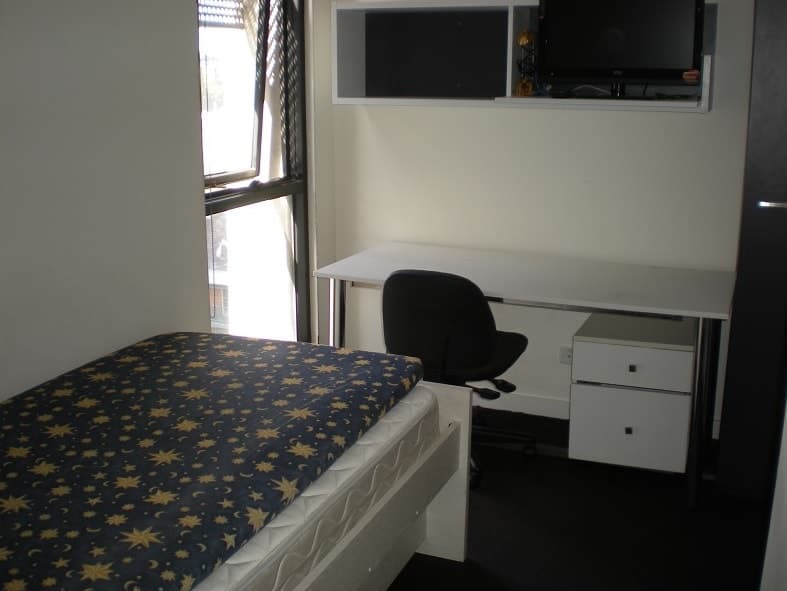 Unit 213/127-133 Leicester St, Carlton - Thumbnail 2
