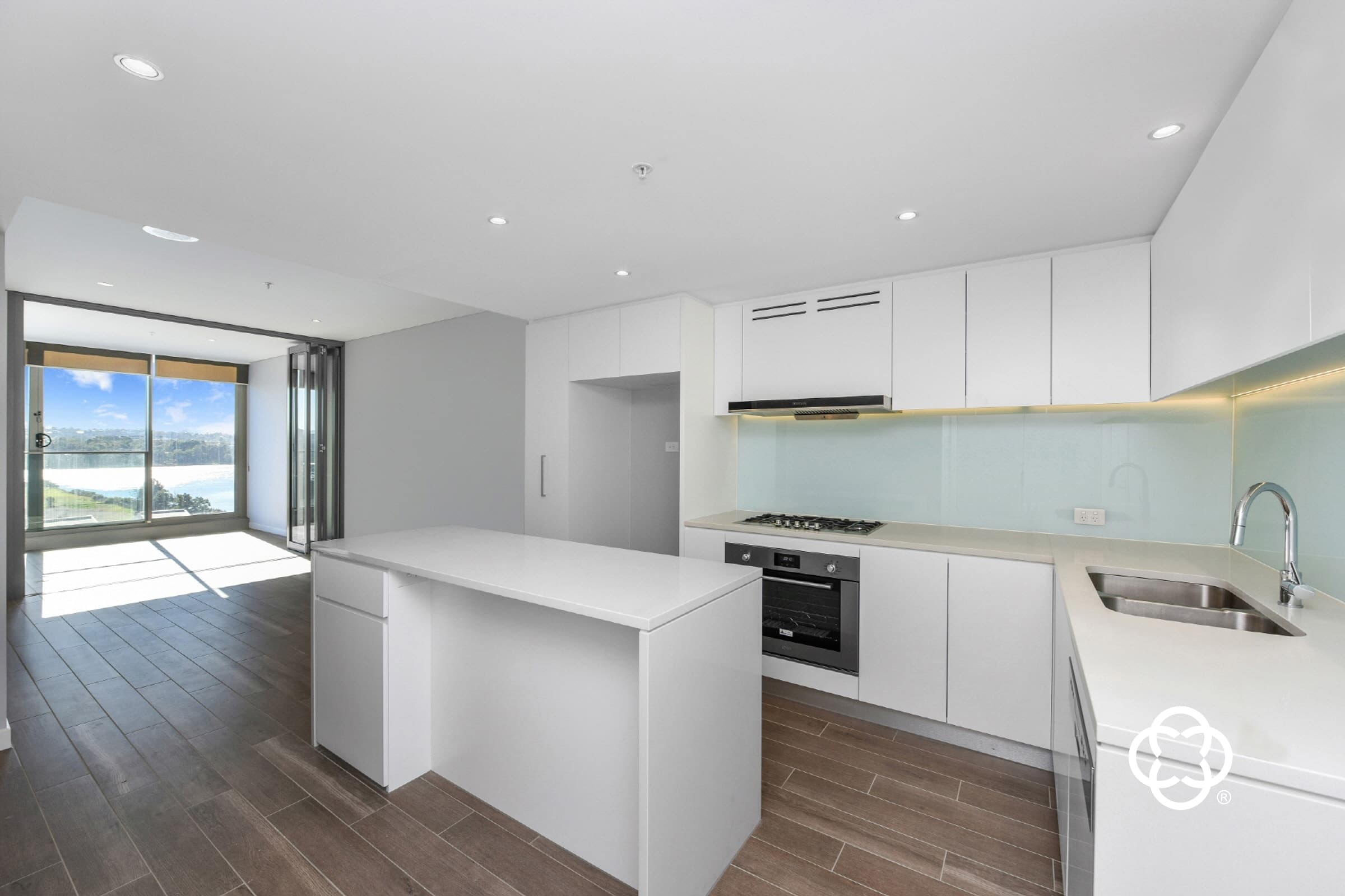 904/3 Foreshore Place, Wentworth Point, Wentworth Point - Thumbnail 4