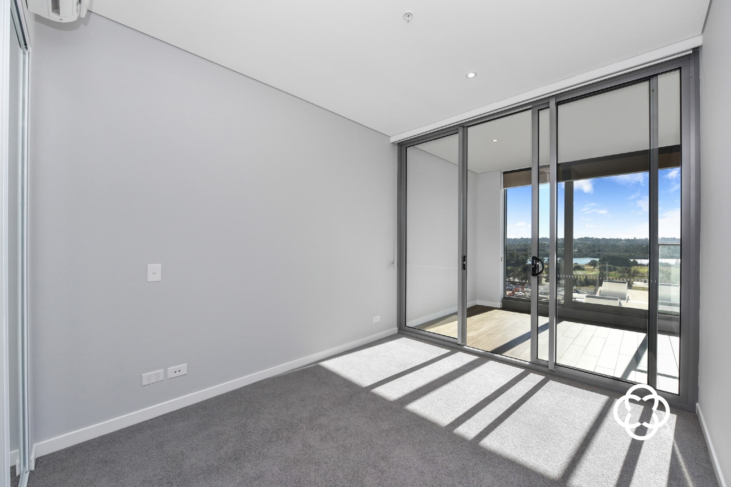 904/3 Foreshore Place, Wentworth Point, Wentworth Point - Thumbnail 5