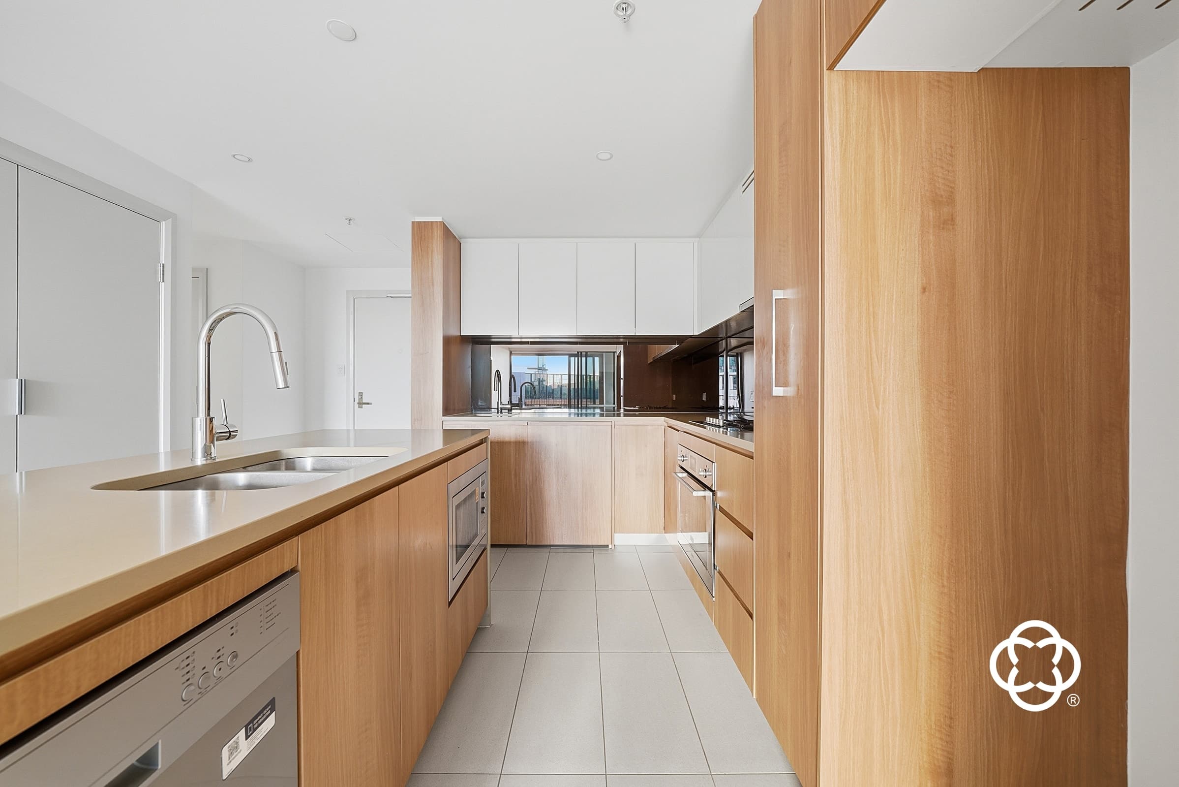 1204/10 Burroway Road, Wentworth Point, Wentworth Point - Thumbnail 2