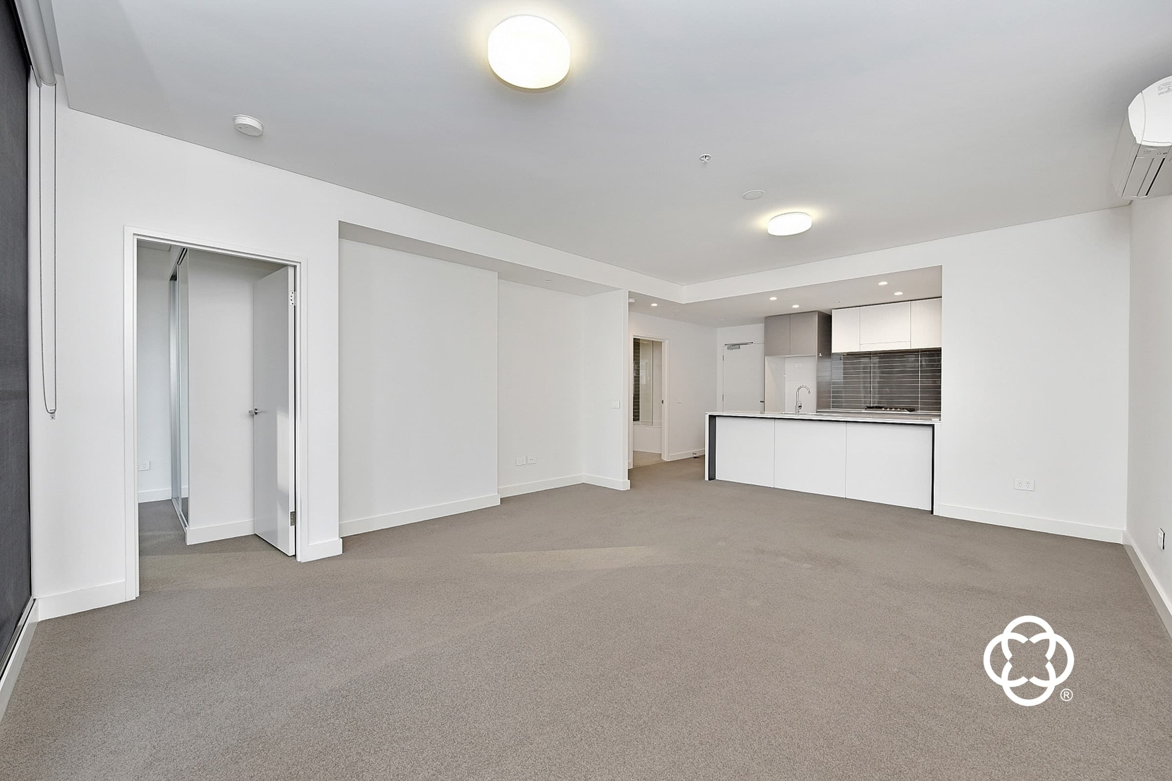 511/13 Verona Drive, Wentworth Point, Wentworth Point - Thumbnail 2