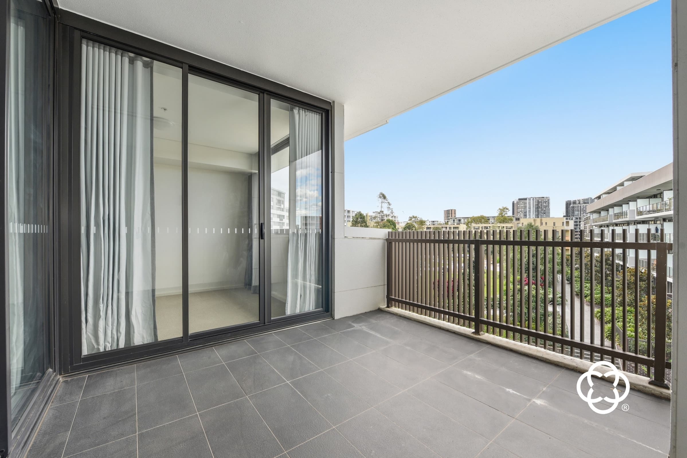 9081/17 Amalfi Drive, Wentworth Point, Wentworth Point - Image 1