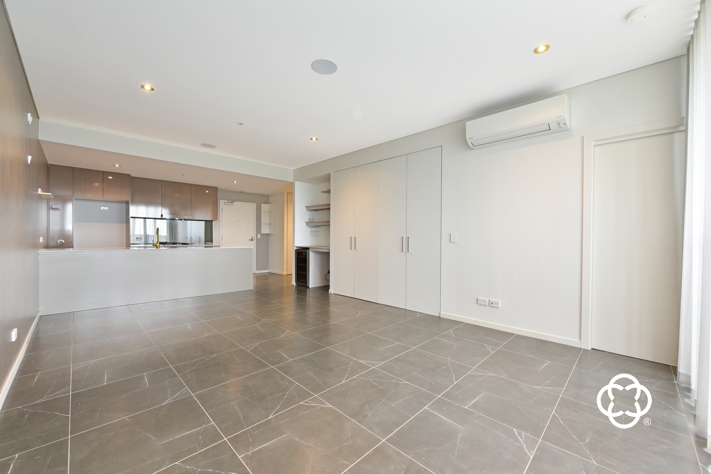 11063/7 Bennelong Parkway, Wentworth Point, Wentworth Point - Thumbnail 2