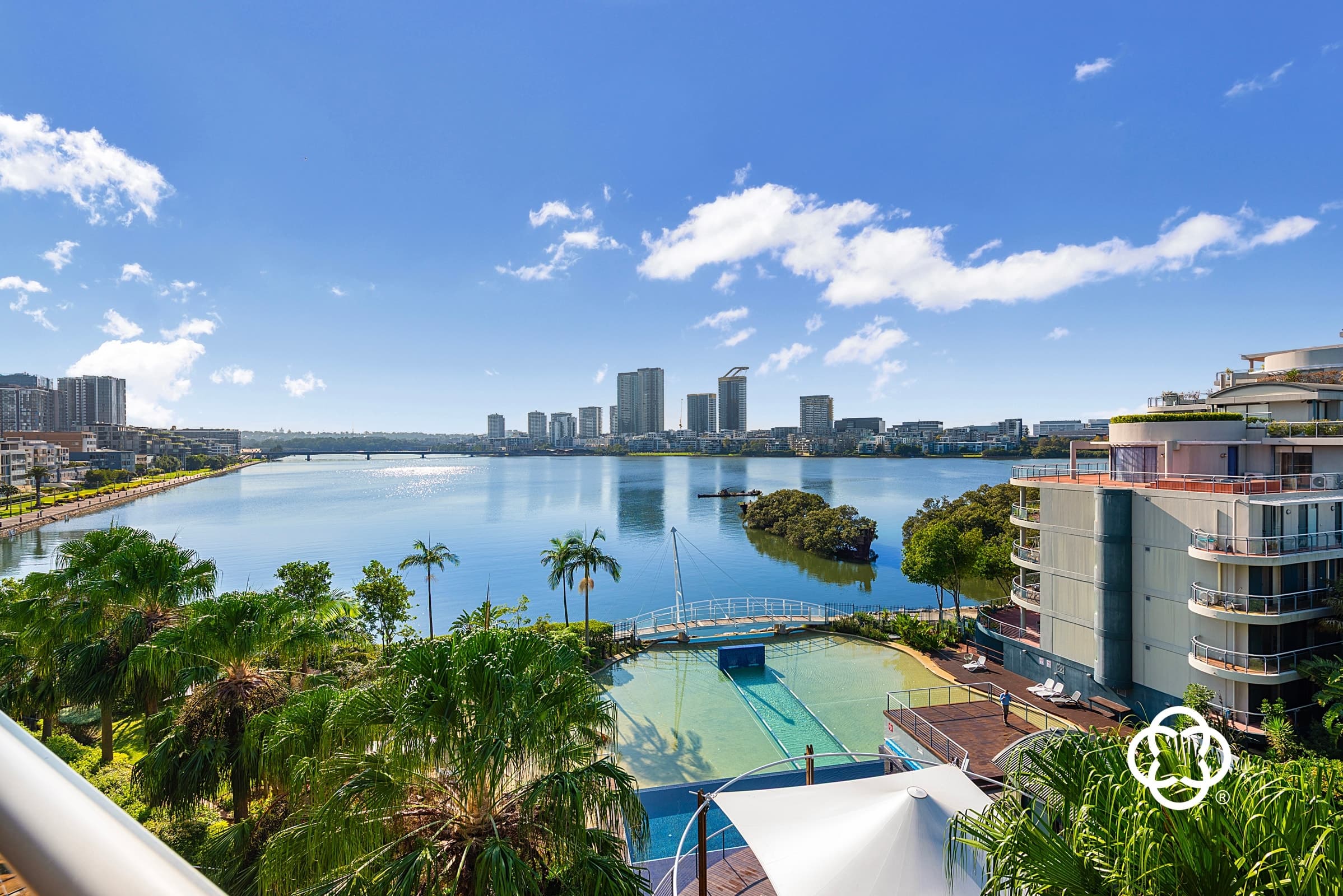 89/27 Bennelong Parkway, Wentworth Point, Wentworth Point - Thumbnail 2