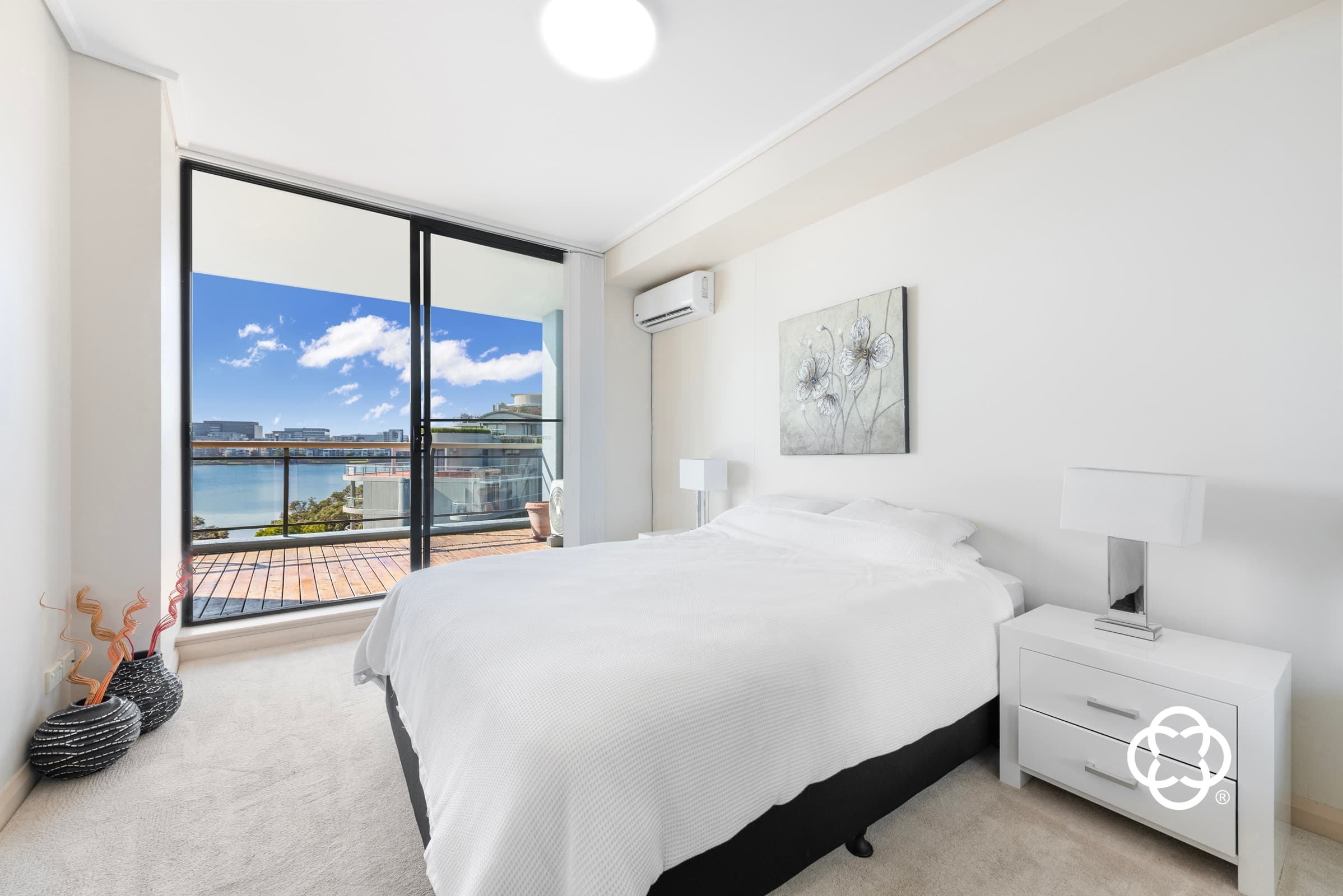 89/27 Bennelong Parkway, Wentworth Point, Wentworth Point - Thumbnail 3