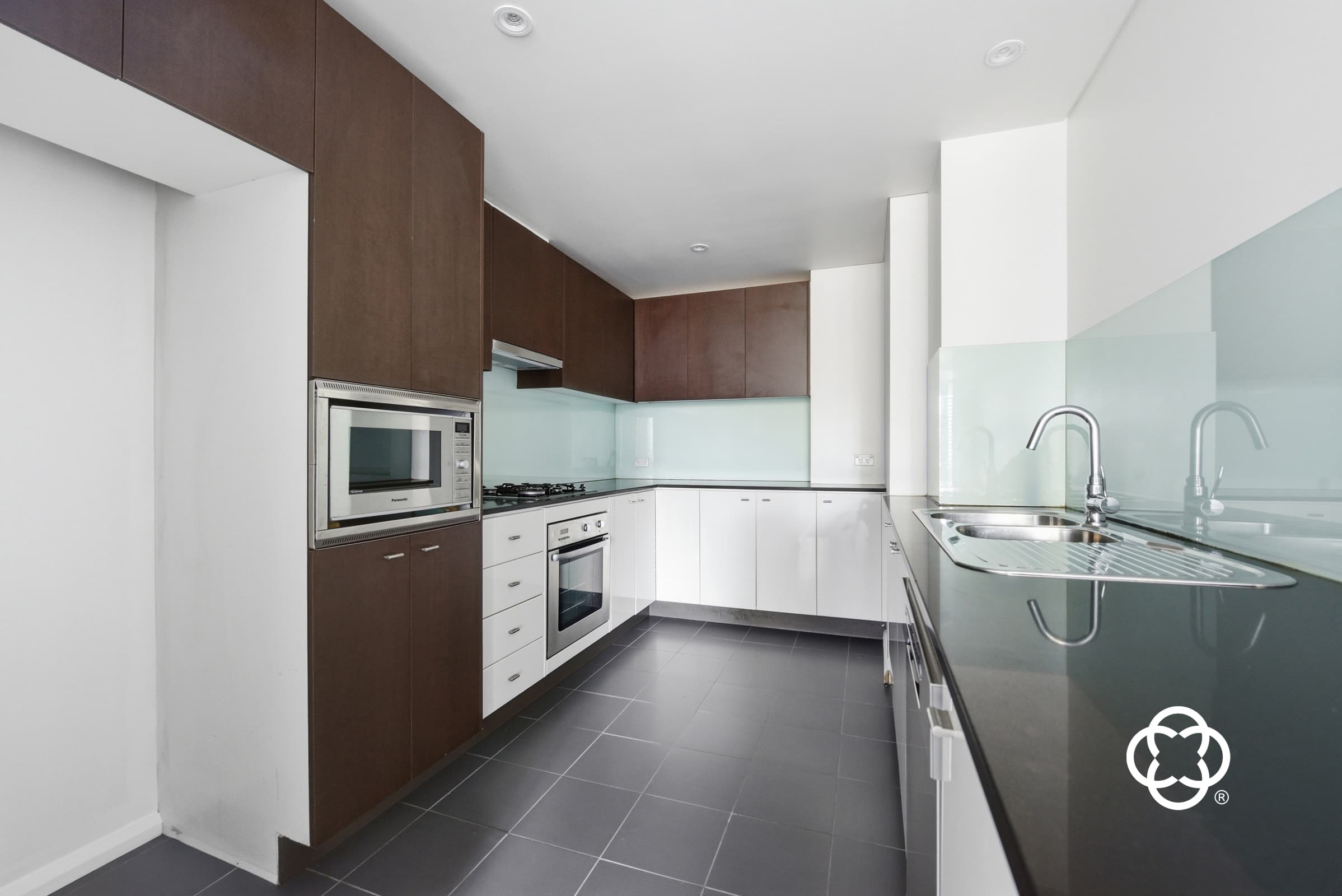 402/3 Stromboli Strait        Wentworth Point NSW 2127, Wentworth Point - Thumbnail 4