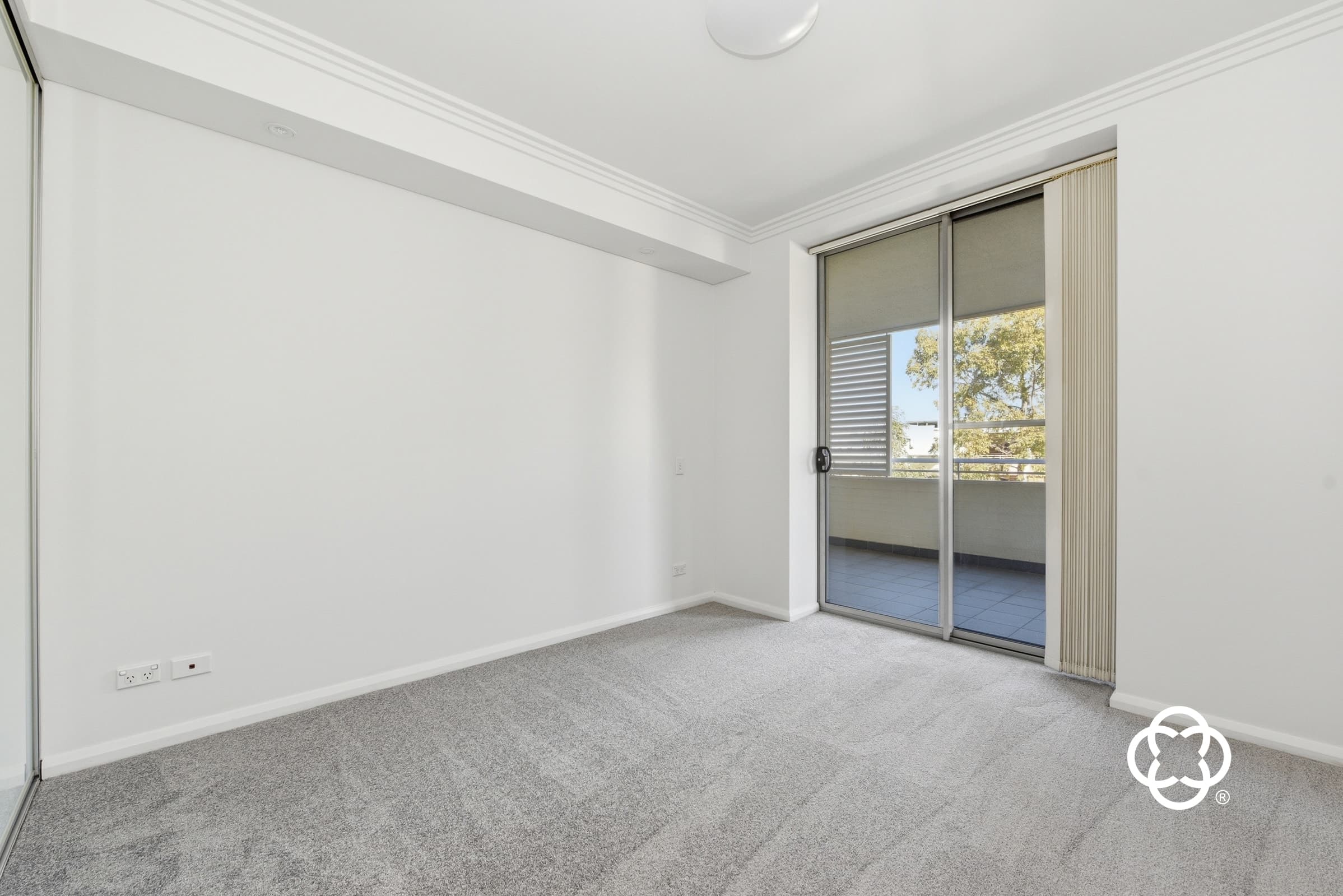 402/3 Stromboli Strait        Wentworth Point NSW 2127, Wentworth Point - Thumbnail 6