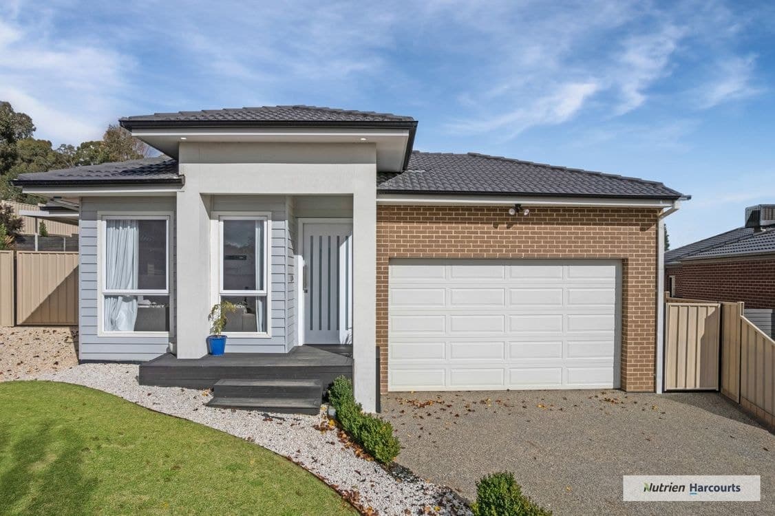 12 Paperbark Court, BROADFORD, VIC 3658, Broadford - Image 1
