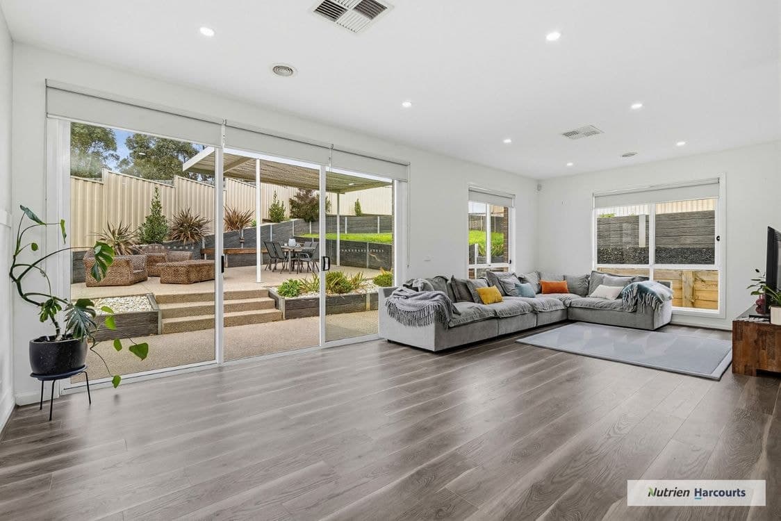 12 Paperbark Court, BROADFORD, VIC 3658, Broadford - Thumbnail 4