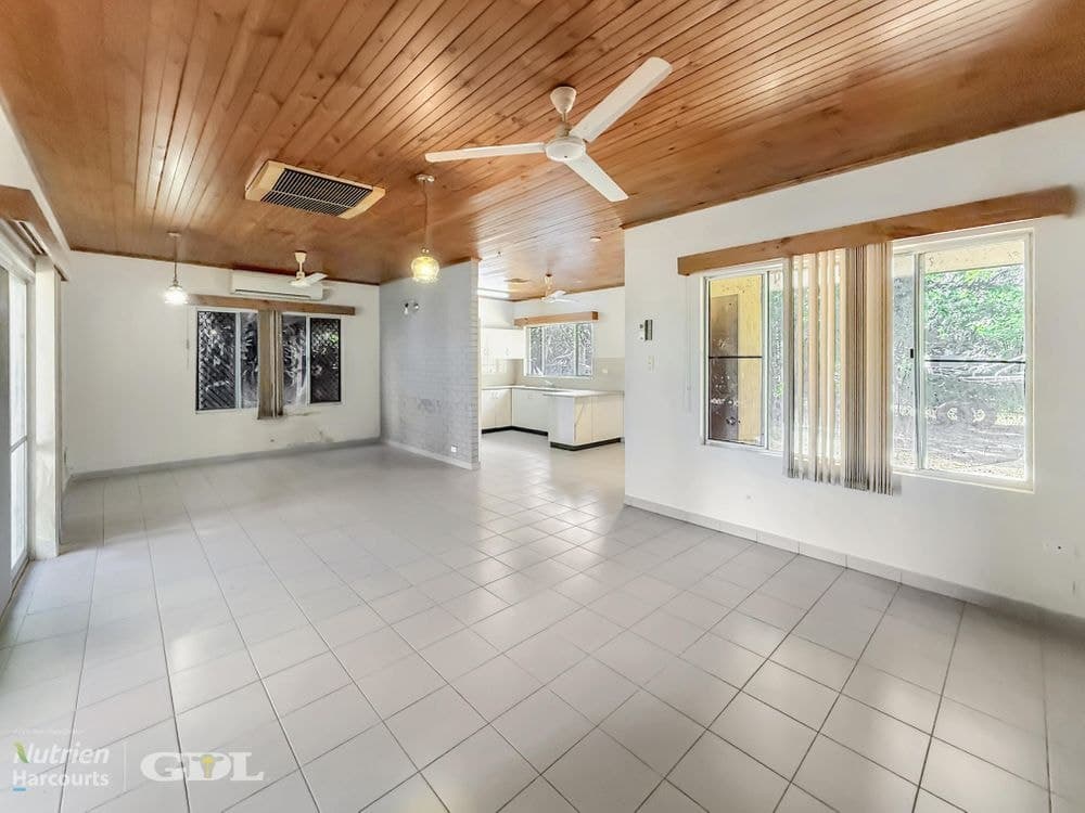 49 Giles Street, KATHERINE, NT 0850, Katherine - Thumbnail 2